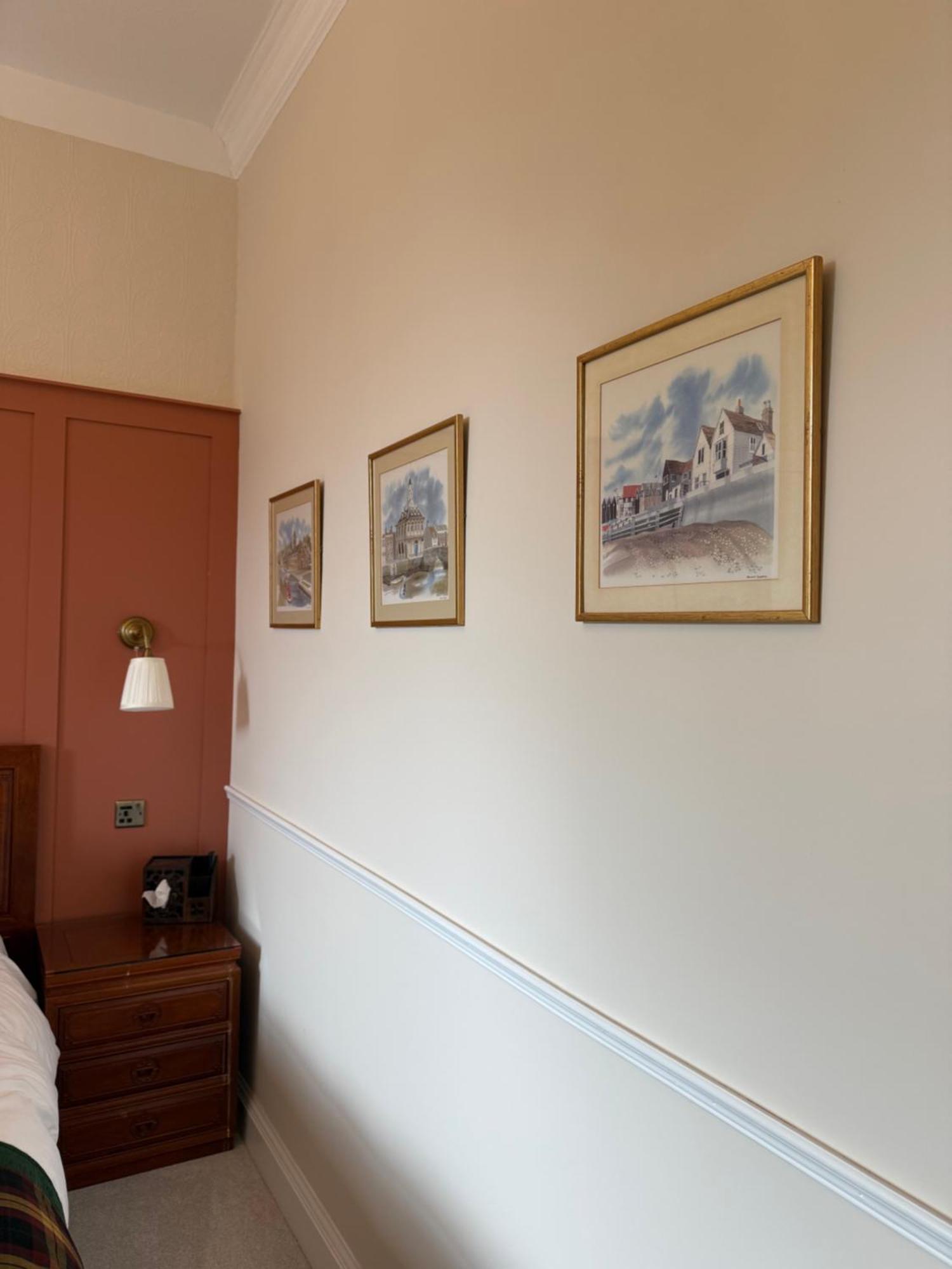 Amaragua Guest House เอดินบะระ ภายนอก รูปภาพ
