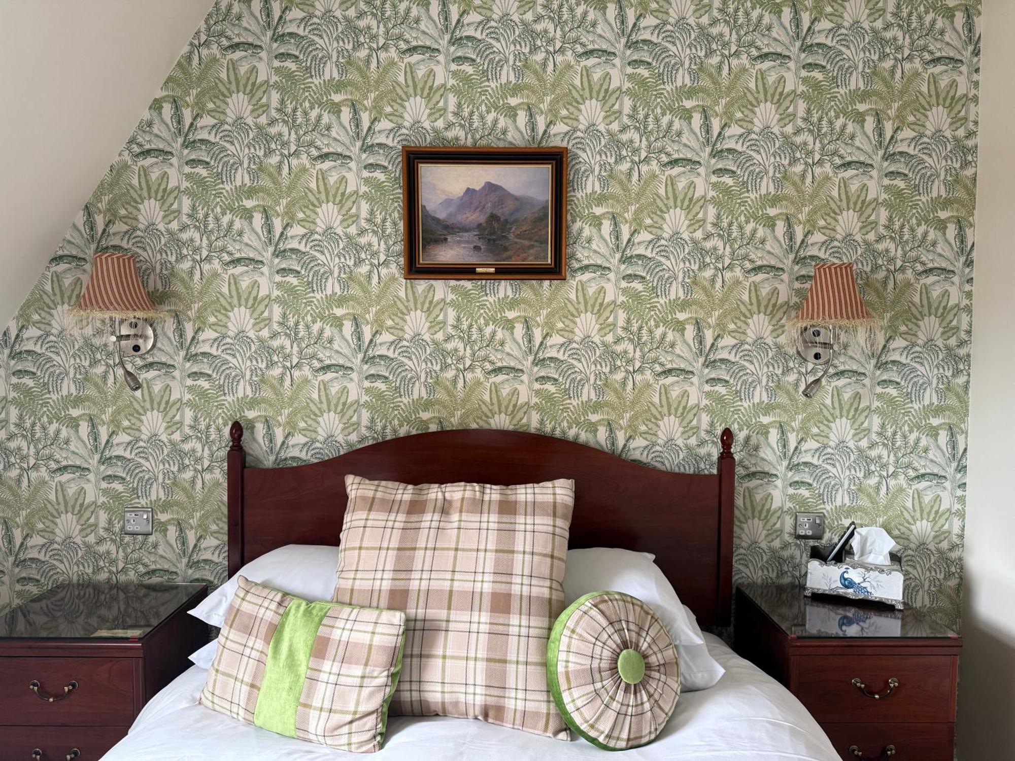 Amaragua Guest House เอดินบะระ ภายนอก รูปภาพ